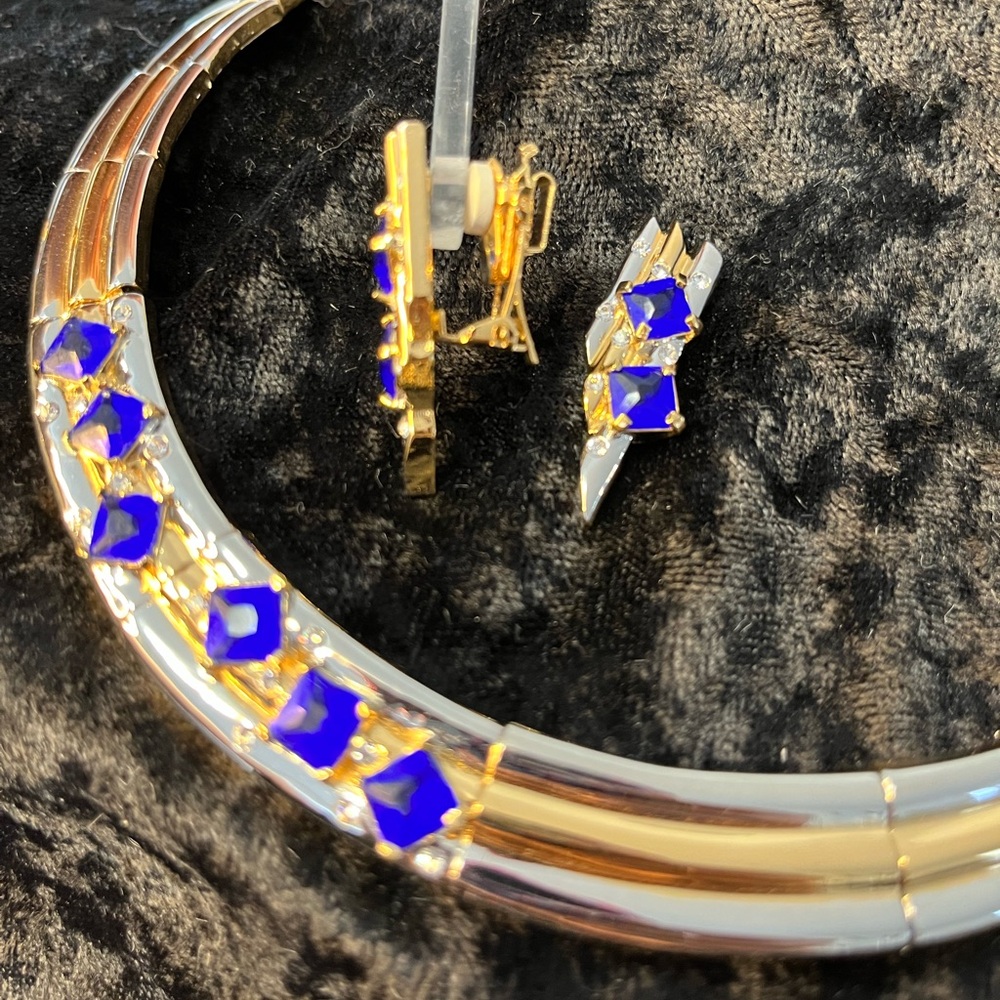 Elegant Gold and Blue Jewelry Set